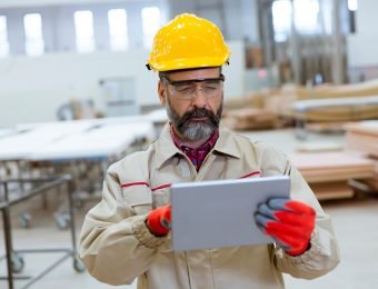 Senior engineer in the factory